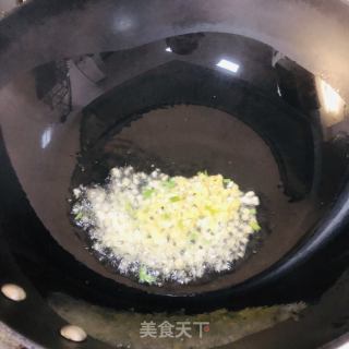 吃了还要再添饭的一道菜——泰式咖喱牛肉的做法步骤：4