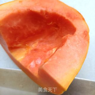 冰糖炖木瓜的做法步骤：2