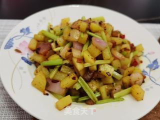 干锅土豆粒的做法步骤：5