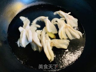 家庭版火麻芥末鸭掌的做法步骤：2