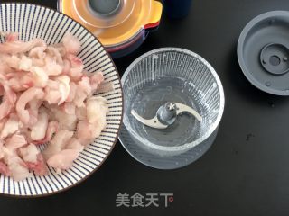 手打鱼丸的做法步骤：3