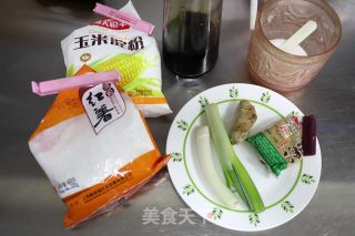 炸松肉的做法步骤：2