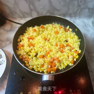 菠萝炒饭的做法步骤：7