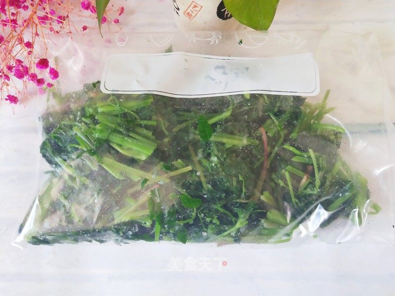 山芹菜冷冻保存的做法