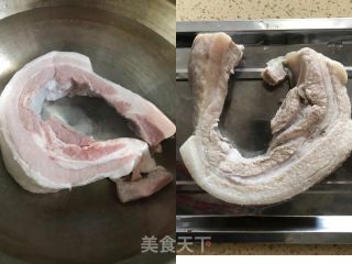 人人都爱的韩式五花肉料理：韩式营养菜包肉的做法步骤：2