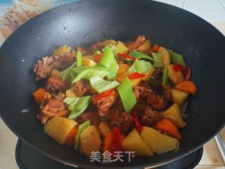 笨鸡炖土豆的做法步骤：11