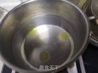 牛肉番茄沙司意大利面的做法步骤：3