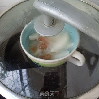 彩虹梨炖雪蛤的做法步骤：7