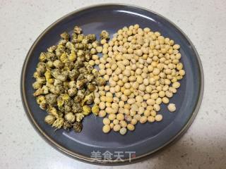 菊花豆浆的做法步骤：1