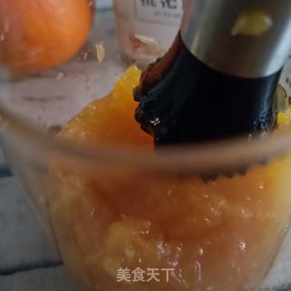 枇杷蜜拌手打橙汁的做法步骤：5