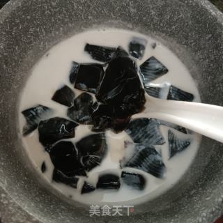 红豆烧仙草奶茶的做法步骤：8