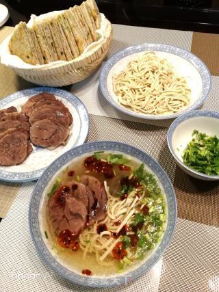 淮南牛肉汤+发面葱油饼的做法步骤：24