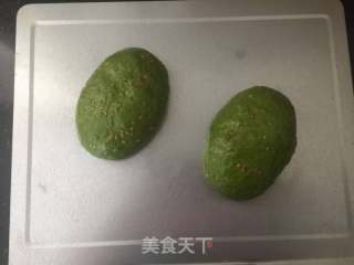 亚麻籽桂圆抹茶软欧的做法步骤：15