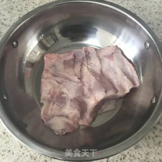 泰式烤猪颈肉----家宴作业1的做法步骤：1