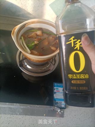 家常红烧肉的做法步骤：11