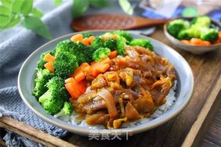 日式肥牛饭的做法步骤：1