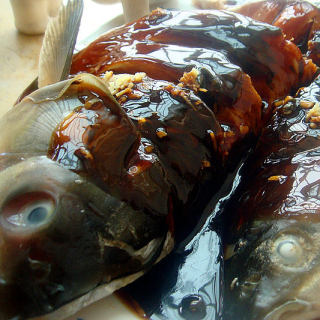 无油烹鱼-家庭制【西湖醋鱼】（选料、片鱼、调味步步详细）的做法