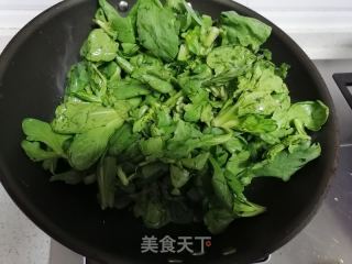 素炒茼蒿的做法步骤：3