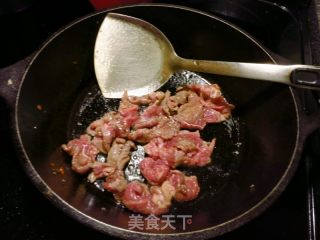 红酒牛肉的做法步骤：5