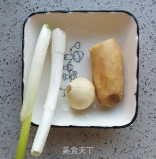 京酱肉丝的做法步骤：2