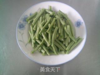 咸菜带豆煮鞭笋的做法步骤：5