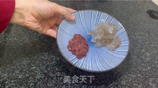 虾仁牛肉粥的做法步骤：1