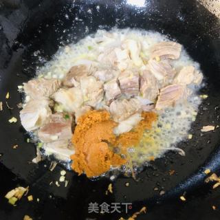 吃了还要再添饭的一道菜——泰式咖喱牛肉的做法步骤：6