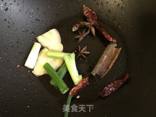 香辣红烧肉的做法步骤：3