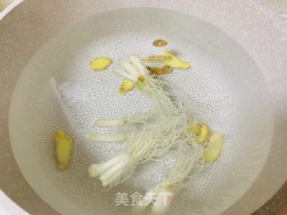 韩式脊骨土豆汤的做法步骤：4