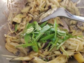 土豆丝炒茄子丝尖椒丝的做法步骤：5