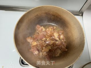 蘑菇滑鸡黄瓜蛋料理的做法步骤：4